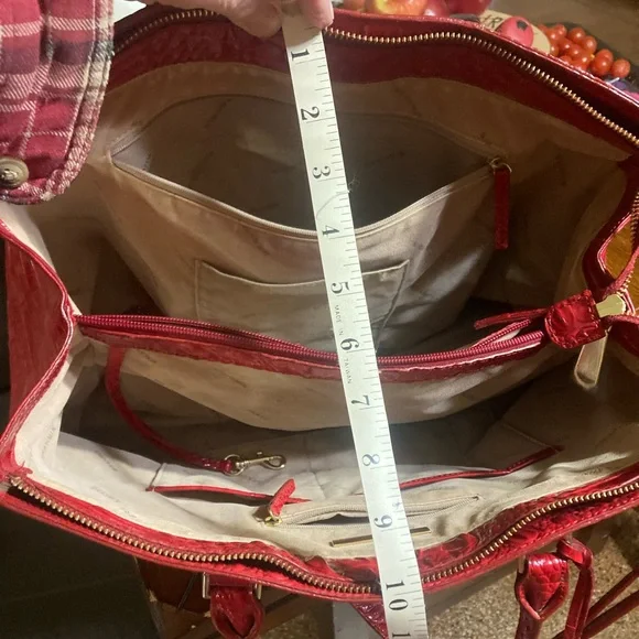 Reddish/maroon Brahmin Purse Tote Handbag - Picture 5 of 9